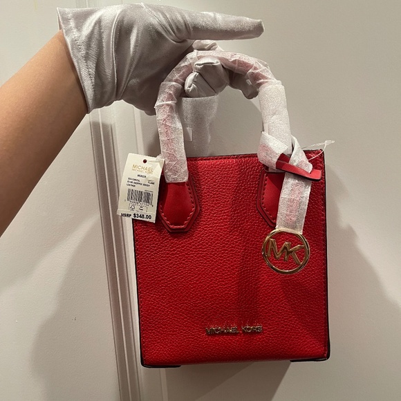 Michael Kors Mercer Extra-Small Pebbled Leather Crossbody Bag  New - Picture 1 of 6